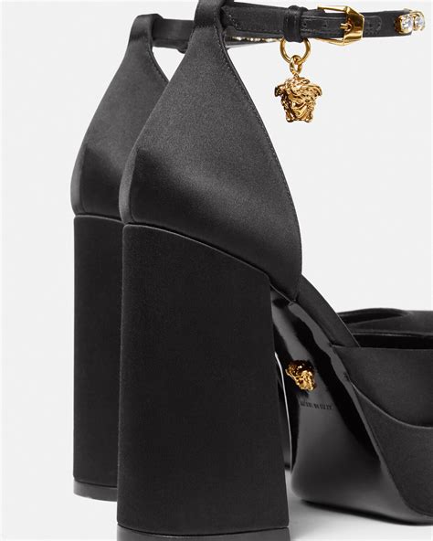 versace shoes medusa|versace medusa aevitas pumps.